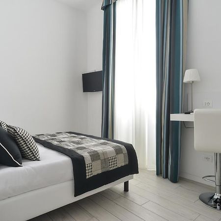 Lata Luxury Rooms Roma Exterior foto